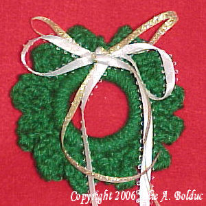 Little Chains Wreath Ornament